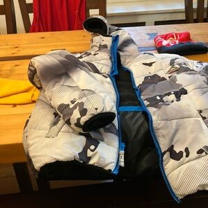 Gently used kids winter comfy jacket  fleece lined spider man hat included